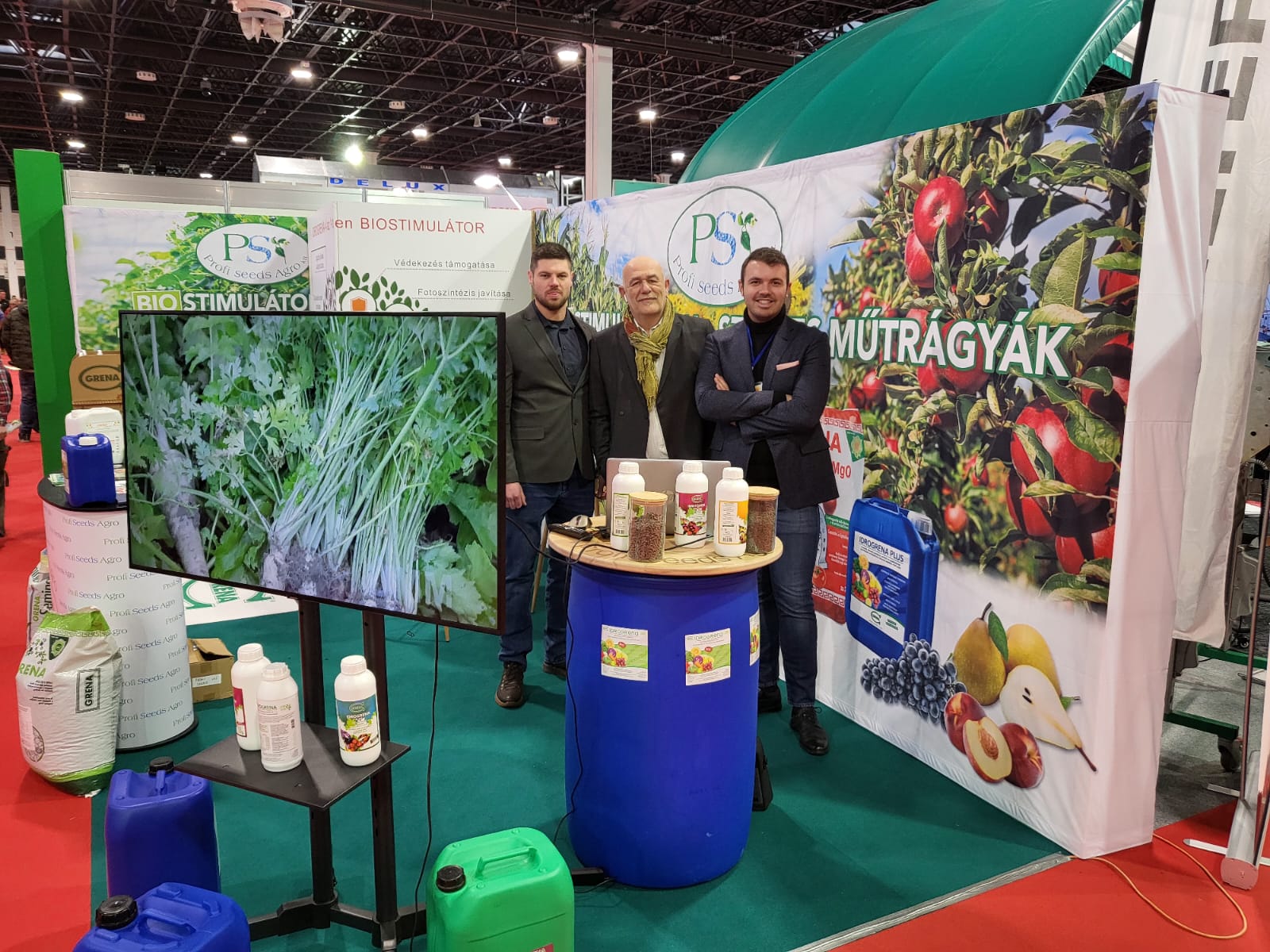 También en Budapest continúa la feria AGRomashEXPO con nuestro distribuidor