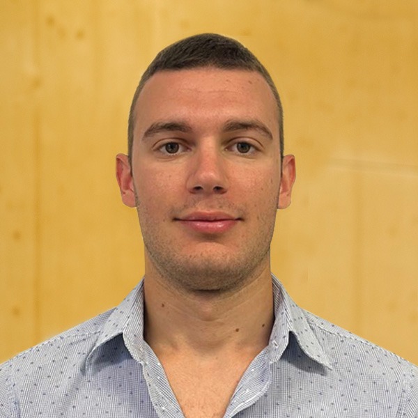 mattia burato responsabile amministrazione